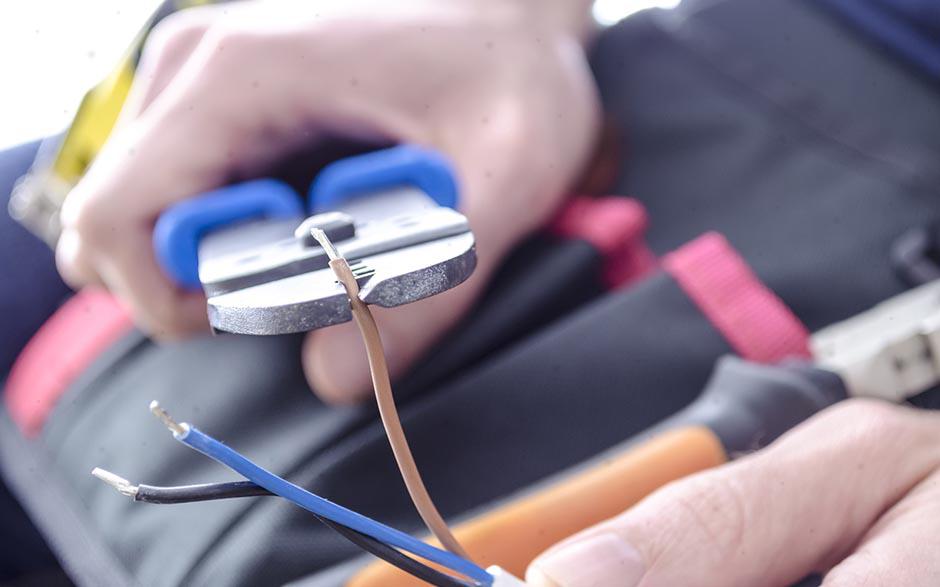 monteur électricien Épône